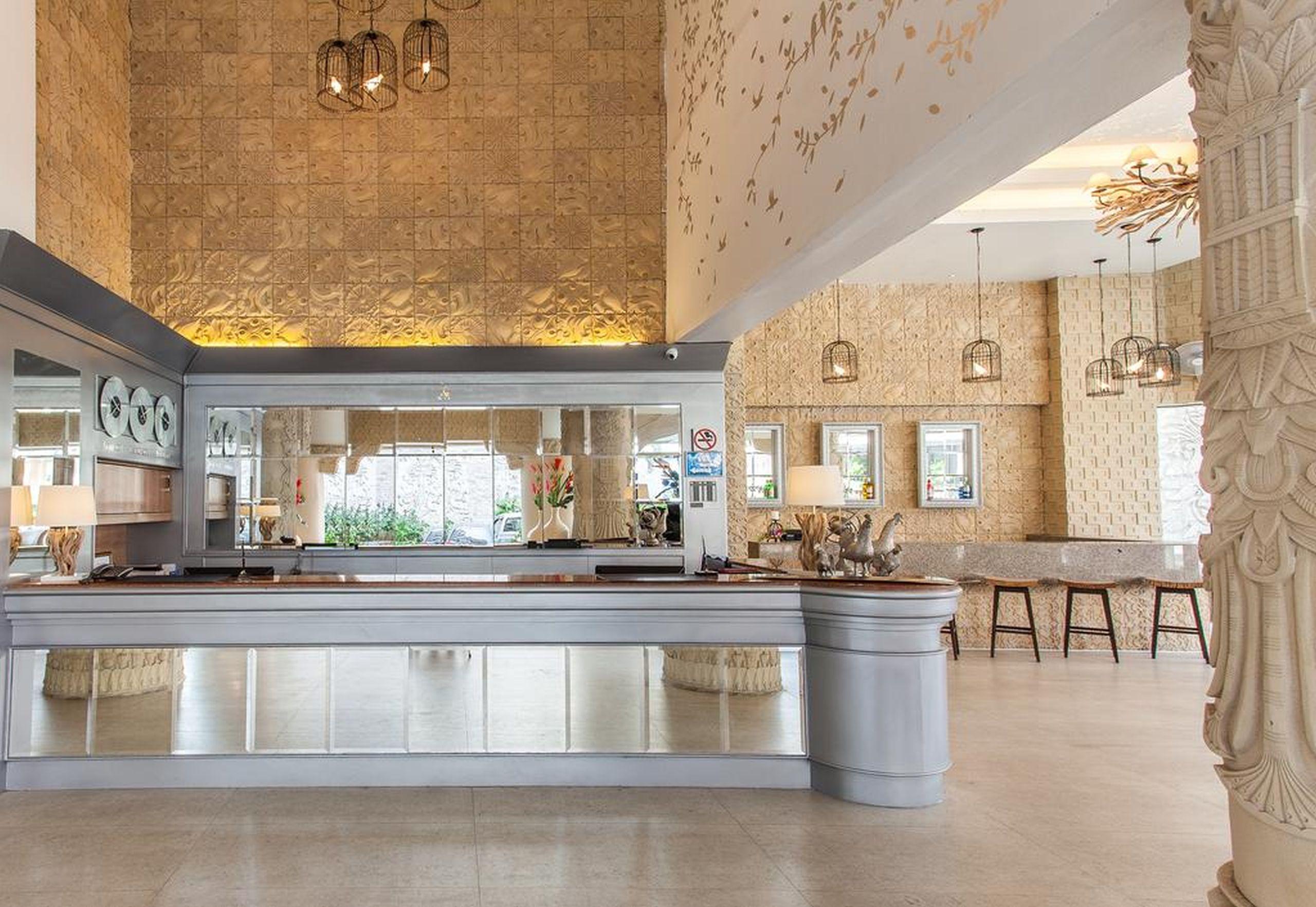 Patong Heritage Hotel Phuket - Sha Extra Plus Екстериор снимка